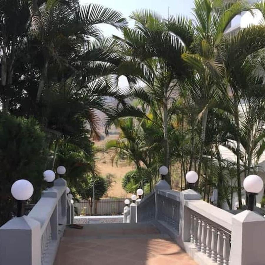 Complimentary Water Park Igatpuri Hotel ภายนอก รูปภาพ