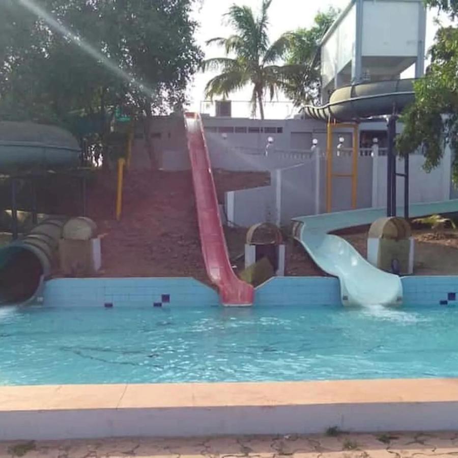 Complimentary Water Park Igatpuri Hotel ภายนอก รูปภาพ
