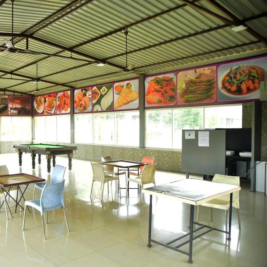 Complimentary Water Park Igatpuri Hotel ภายนอก รูปภาพ